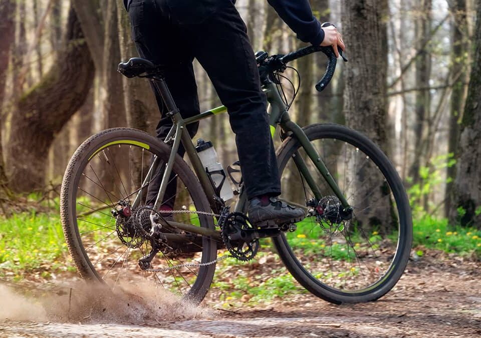 Vélo gravel avantages – guide complet Velo and Co Auray Lorient