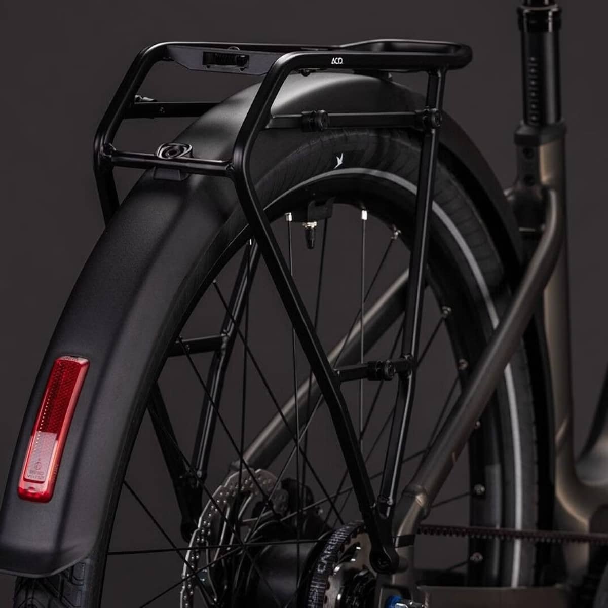 Cube Touring Hybrid Comfort SLX 800 - Charcoal´N´Chrome – Image 4