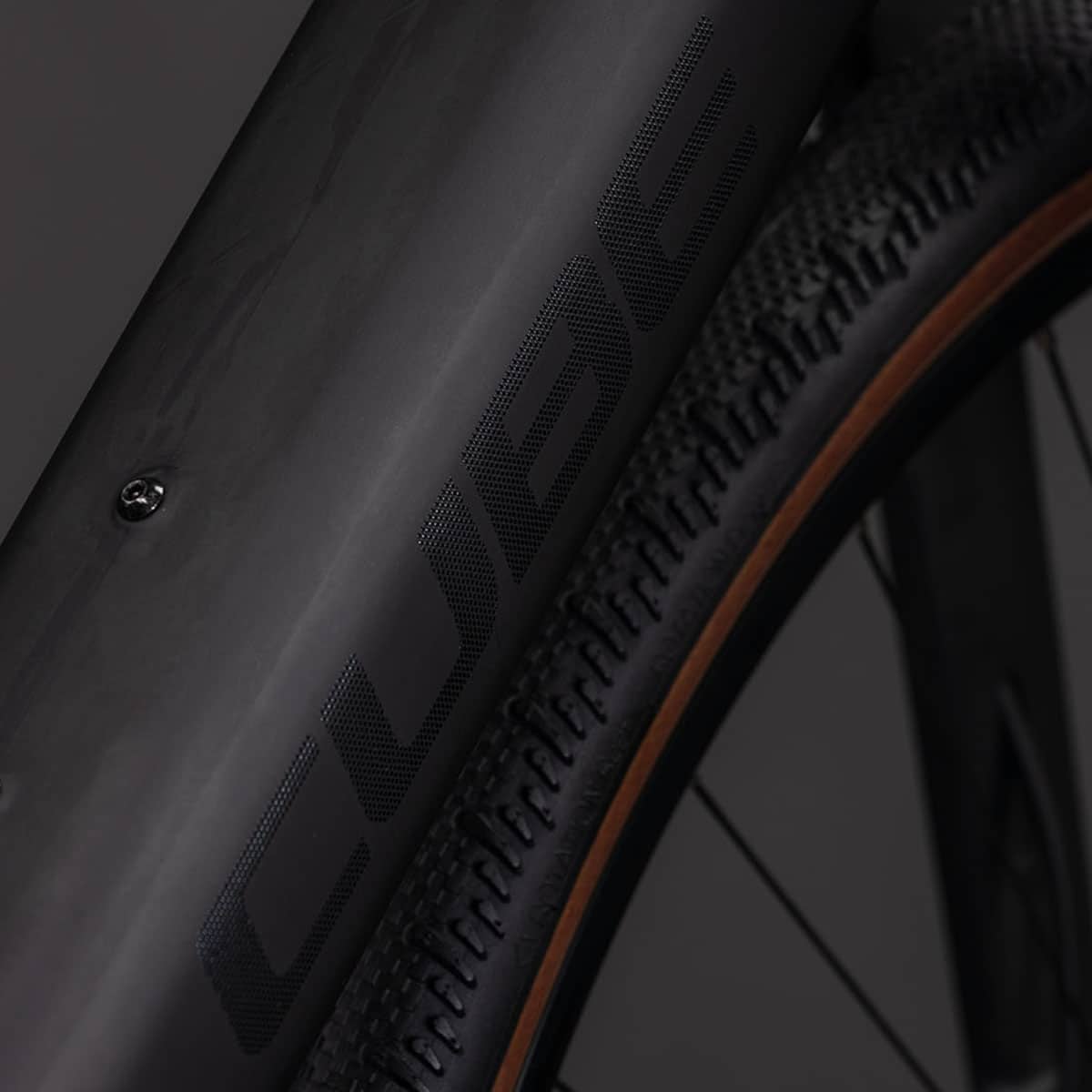 Cube Nuroad Hybrid C:62 EXC 400X - Blackline – Image 4