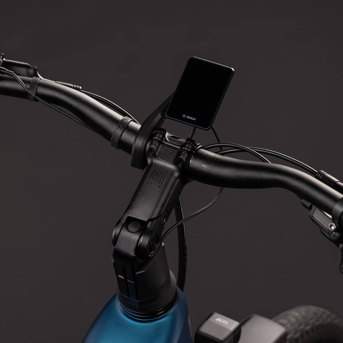 Cube Touring Hybrid Pro 800 - Electricblue´N´Prizm – Image 7